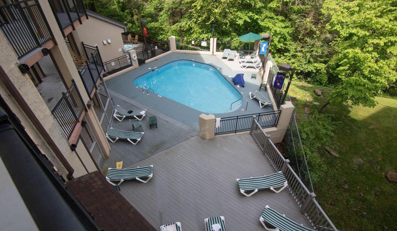 Appartamento Heart Of Gatlinburg, Sleep 6-8 Esterno foto